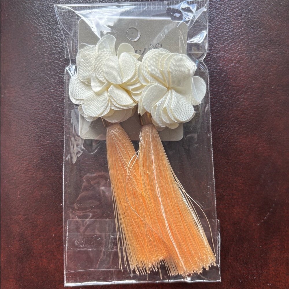Cream and Tan Floral Tassel Earrings - Picture 4 of 5